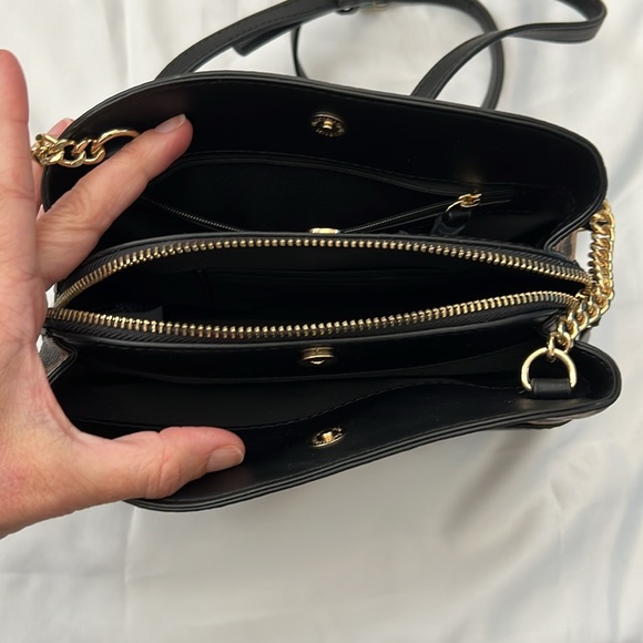 Nine West Crossbody - Picture 7 of 11